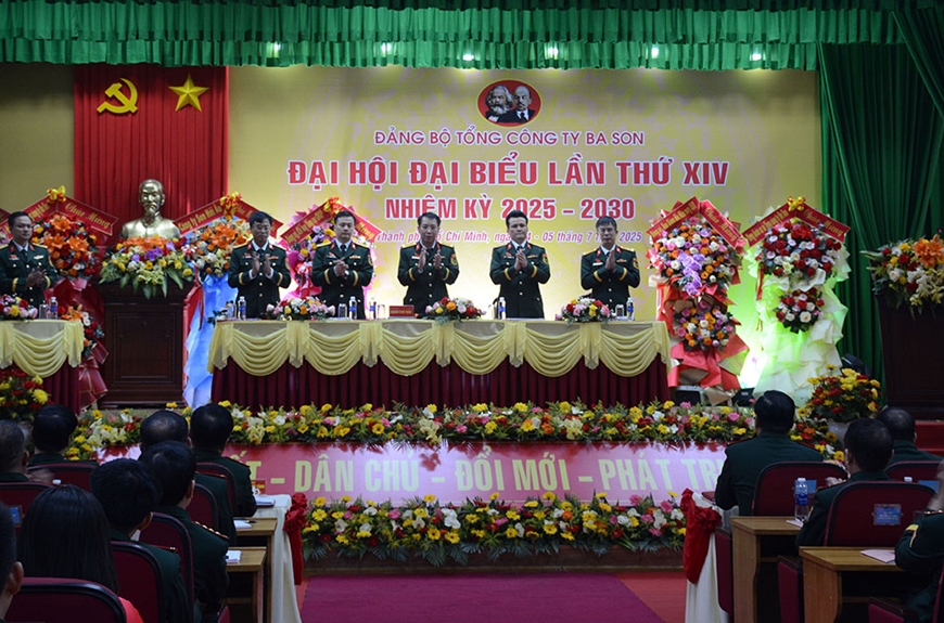 Tổng công ty Ba Son nâng cao chất lượng đóng mới tàu quân sự hiện ...